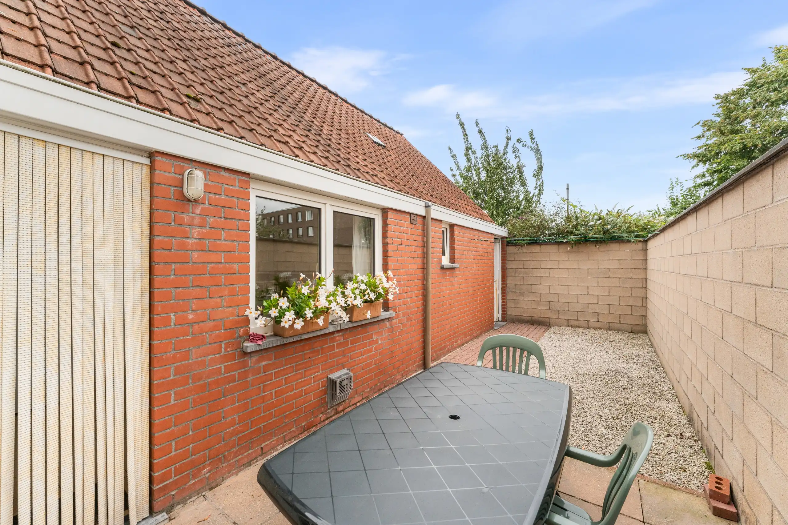 Karaktervolle woning met 3 slaapkamers in het centrum van Deerlijk foto 14
