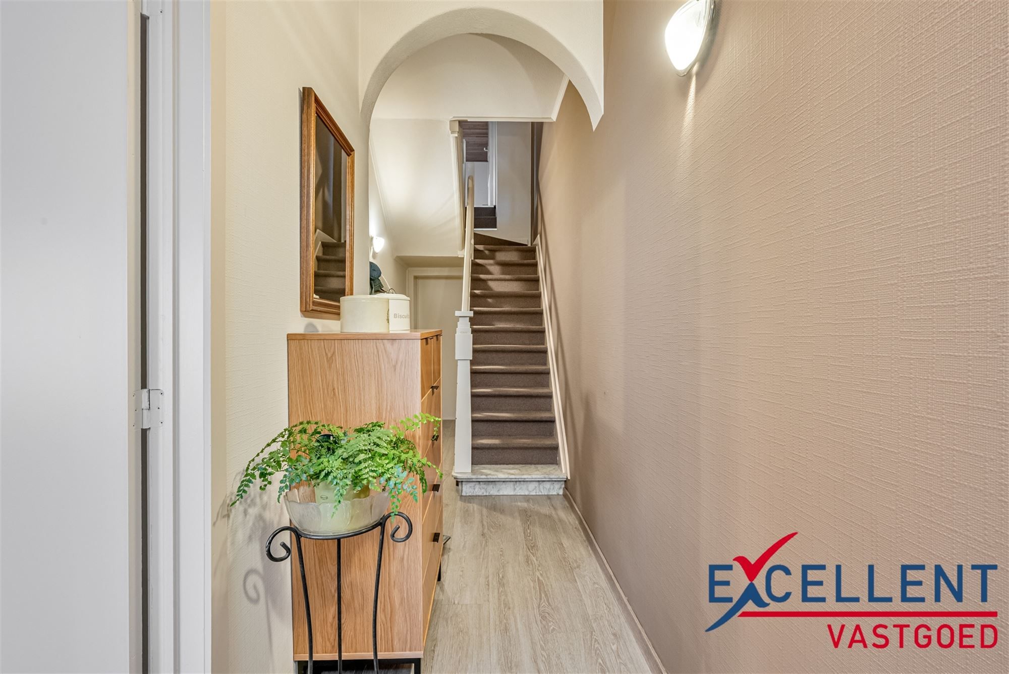 Charmante gezinswoning met tuin en garage Deinze foto 3