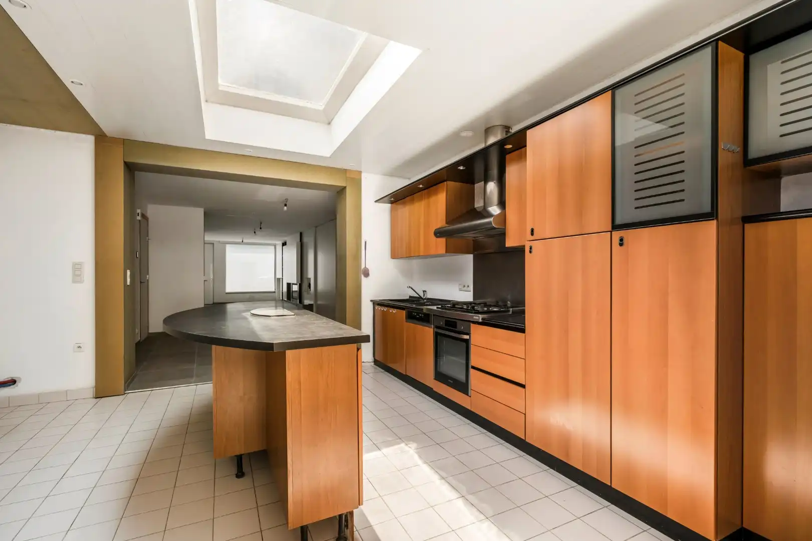 Ruime, instapklare woning met 4 slaapkamers, dressing en tuin in Wervik-centrum foto 7