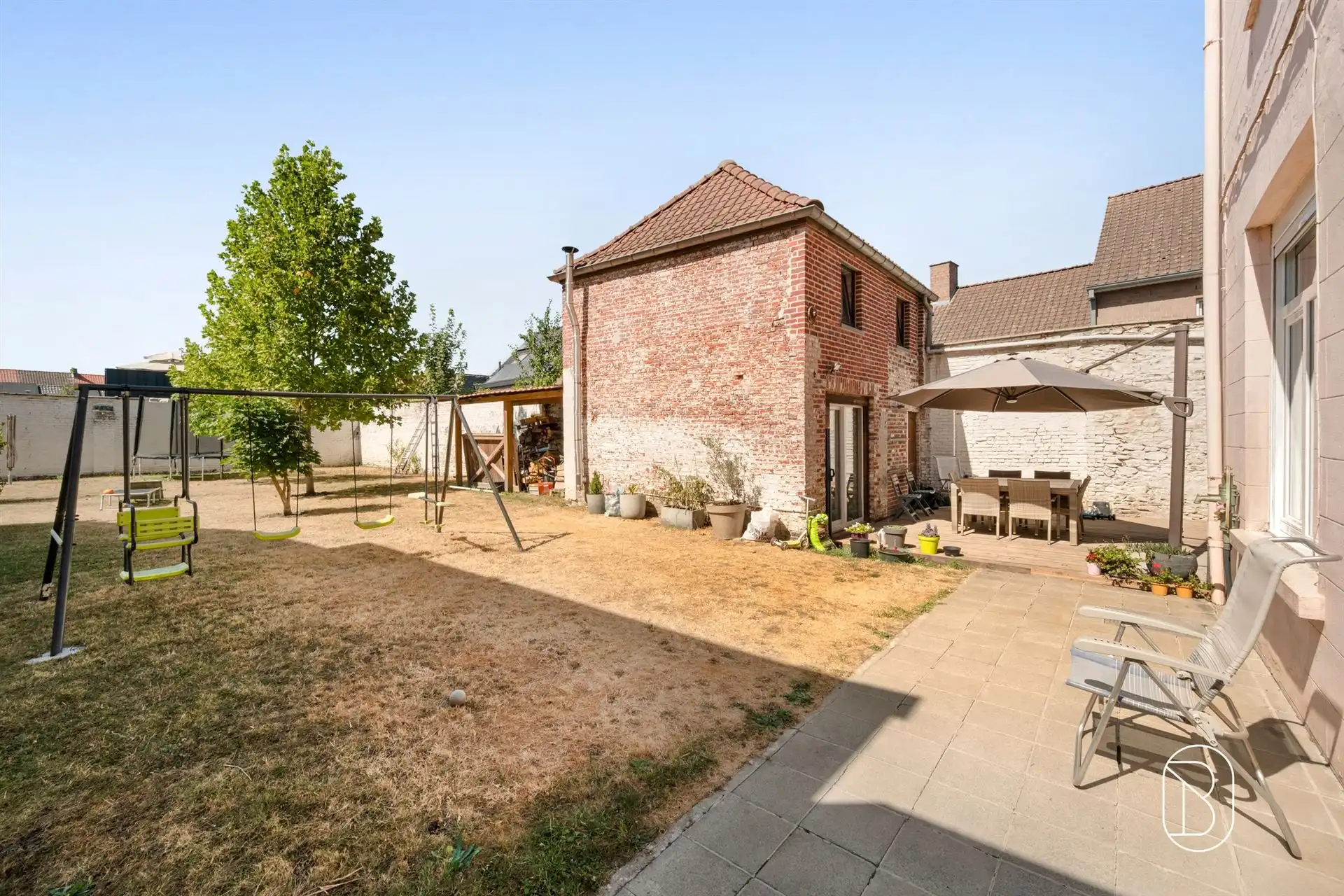 Charmewoning op een perceel van 660m² foto 22