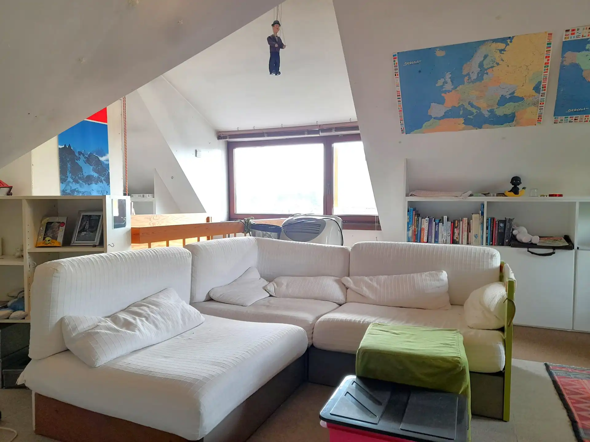 Handelspand met woonhuis en tuintje foto 19