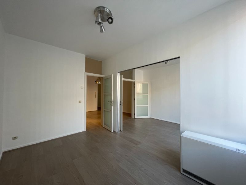 Leuk appartement met fietsenberging en kelder – vlak bij Sint-Pietersstation foto 8
