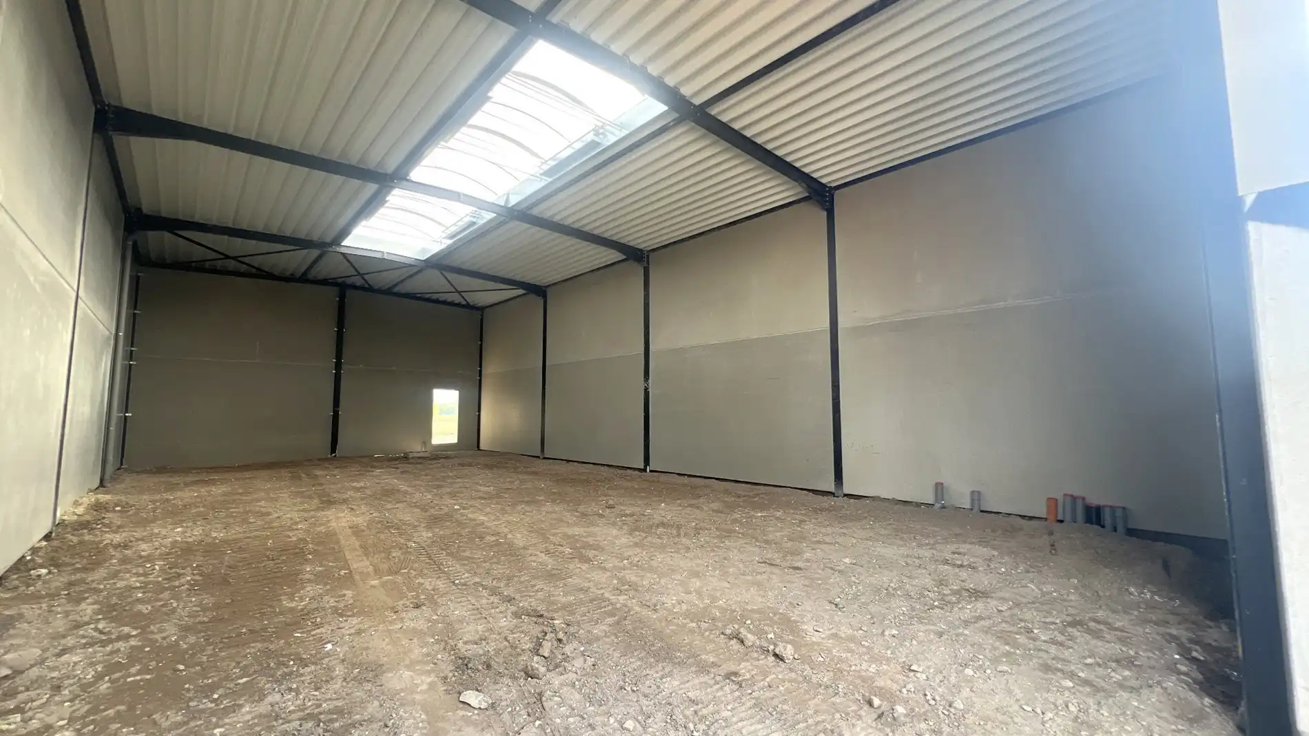 Nieuwbouw KMO-unit te koop in Bizzpark Doornzele foto 6