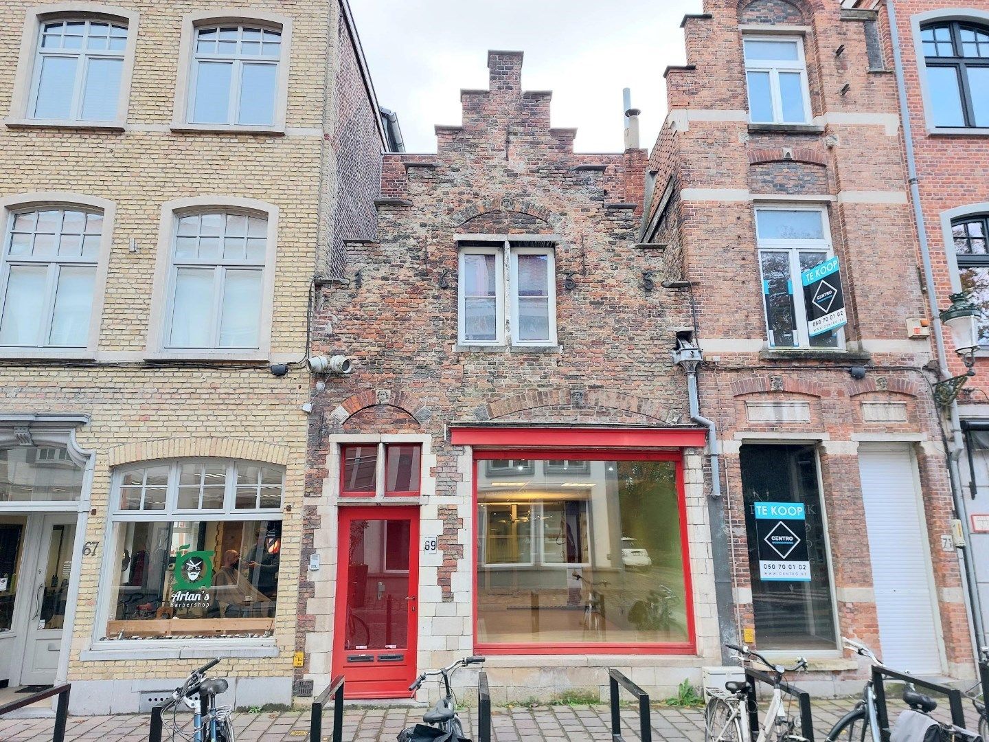 Handelsgelijkvloers met appartement foto 10