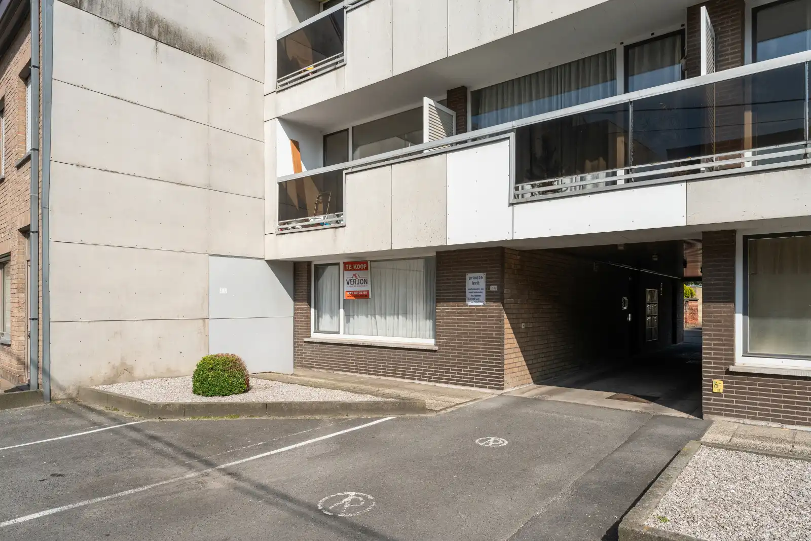 Gelijkvloers appartement op toplocatie in het hart van Roeselare! foto 8