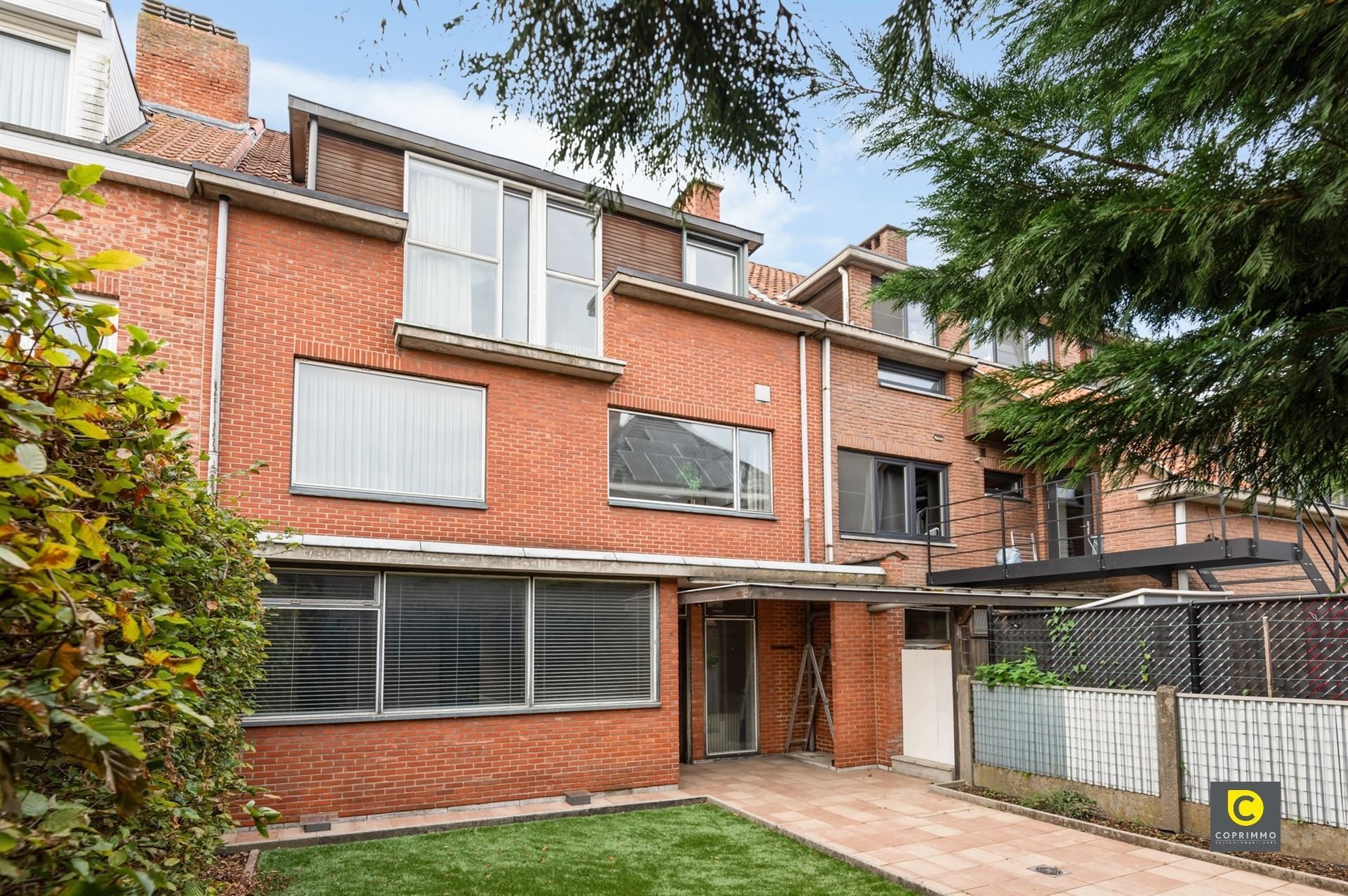 Ruime karakterwoning met tuin in Mortsel foto 23