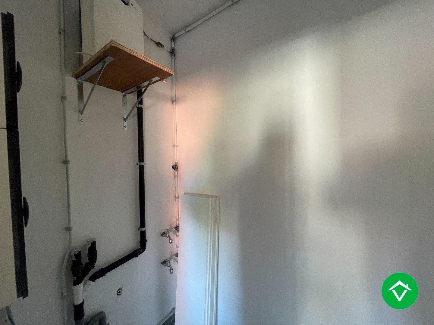 Ruim, gezellig dakappartement met 3 slaapkamers in centrum Roeselare  foto 14