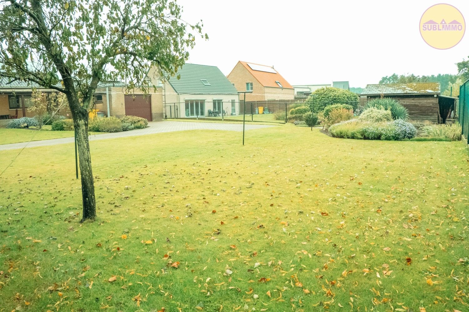 Charmante gelijkvloerse woning op een ruim perceel van 1.185m². foto 24