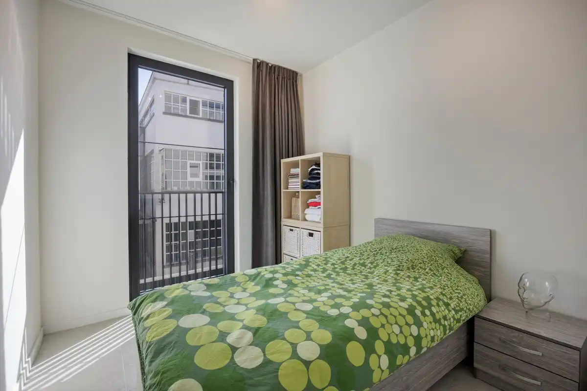 Zeer recent tweeslaapkamerappartement op een rustige ligging in hartje centrum. foto 13