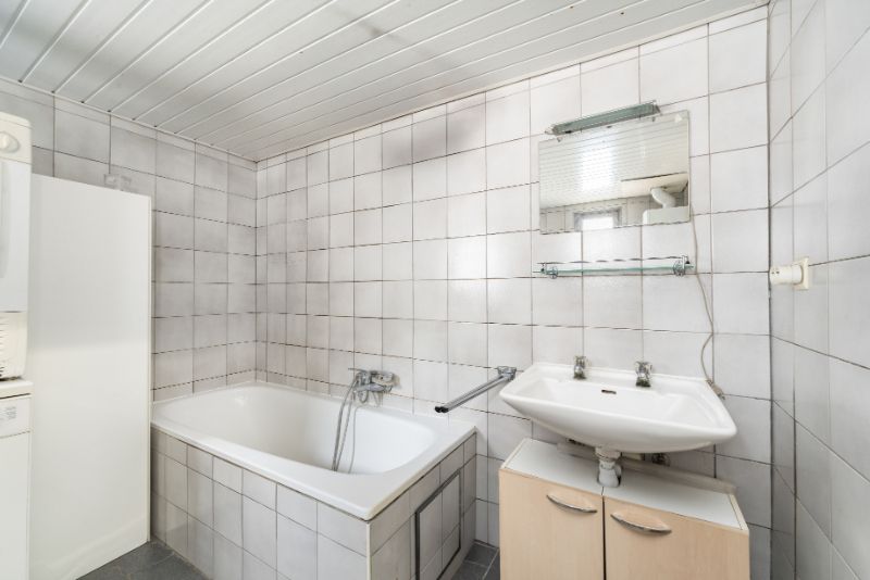 Woning met zij-ingang aan de stadsrand - 3 slpkmrs. foto 10