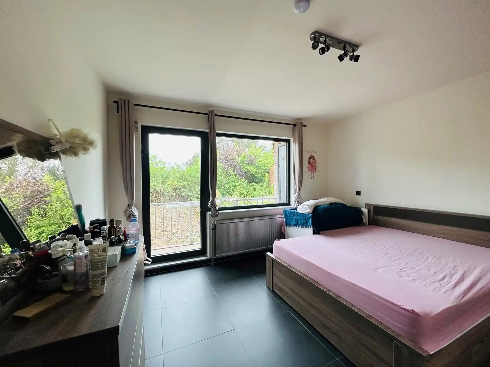 Appartement met twee slaapkamers foto 4