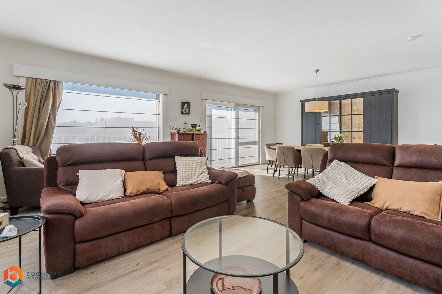 Duplex app. met 3 slpkrs en garage in het centrum foto 4