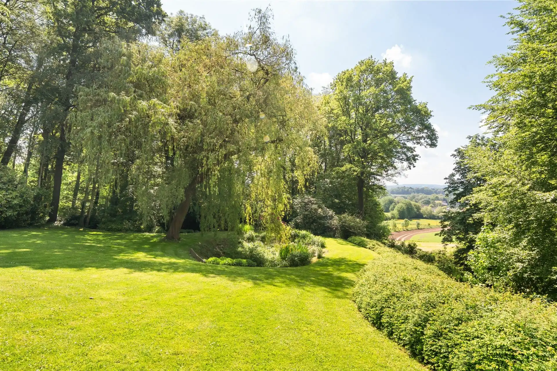 Prachtig landhuis, uniek zicht, op meer dan 1 hectare foto 23