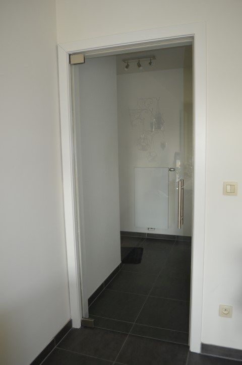 Appartement met twee slaapkamers, autostaanplaats en kelderberging in het centrum. foto 10