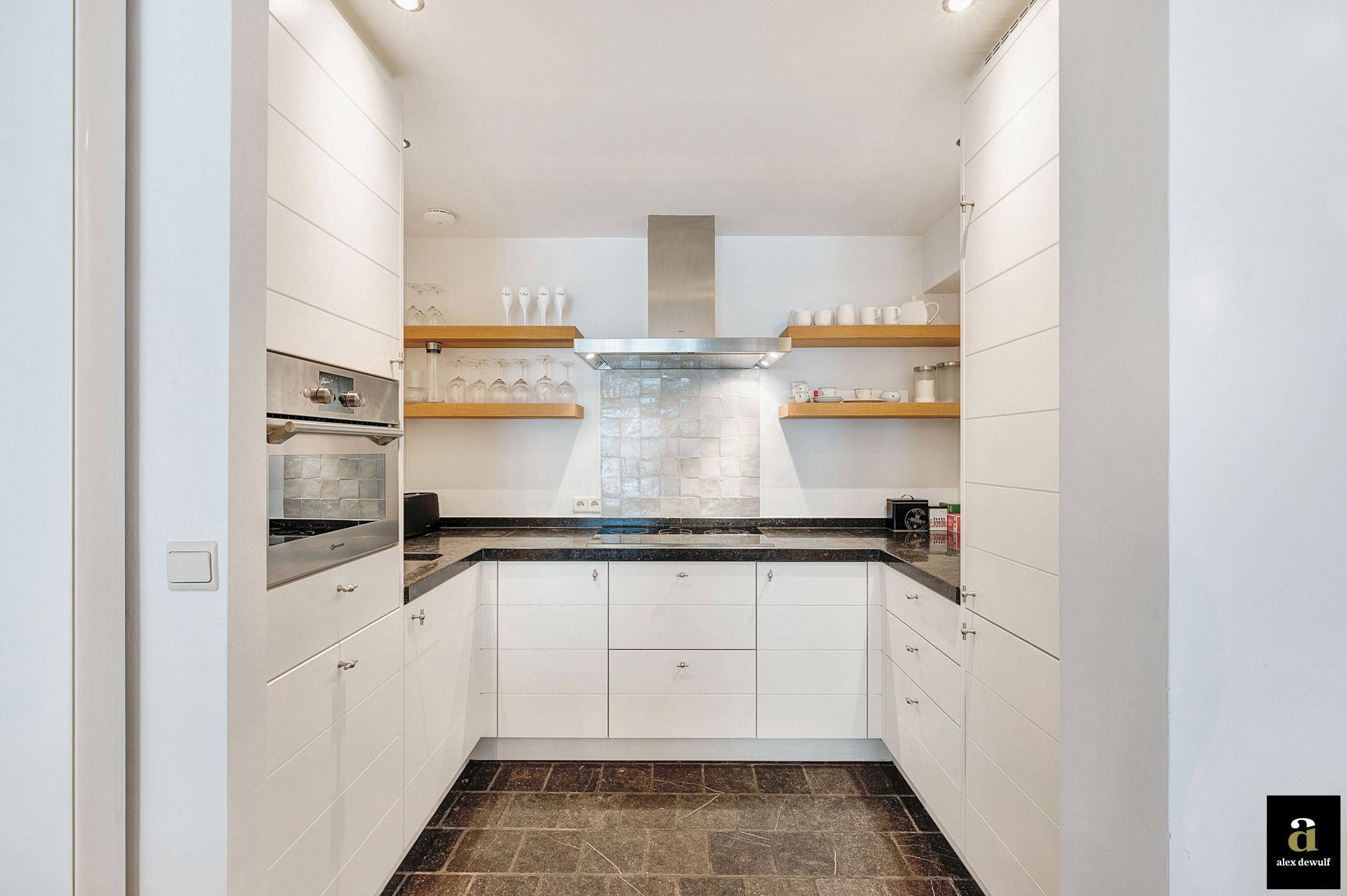 Instapklaar 3-slaapkamerappartement met open zicht (Zoute). foto 9