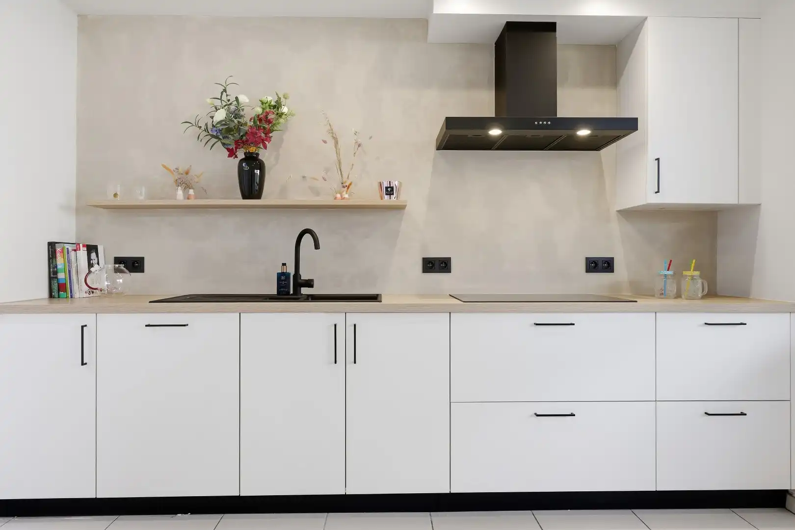 Luxueus gerenoveerde gezinswoning met uitweg, EPC B en 3 slaapkamers foto 10