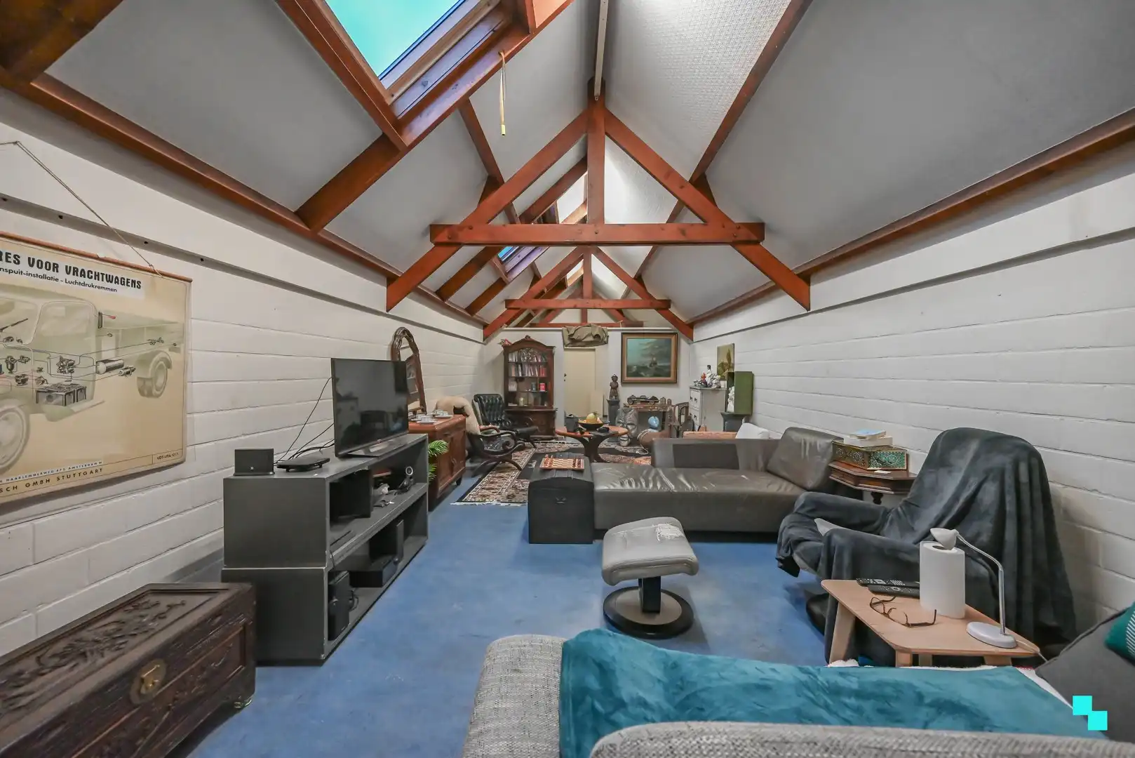 Opbrengsteigendom met winkelruimte én ruime garage in centrum Izegem foto 8