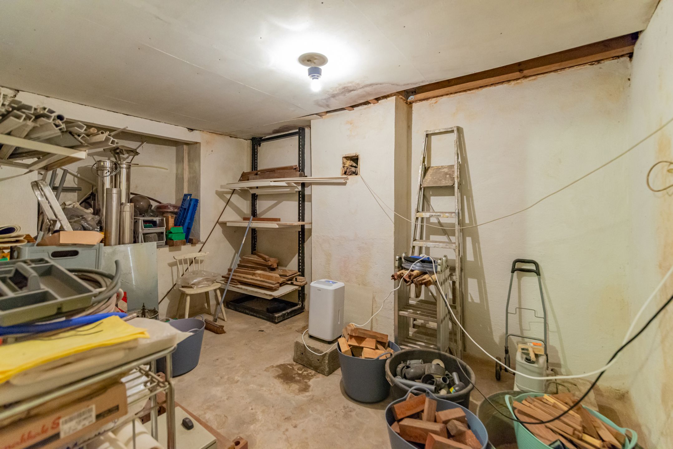 Opbrengsteigendom met 3 appartement + werkruimte foto 31