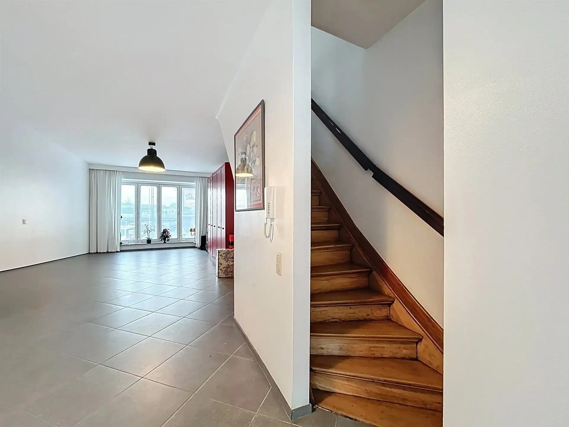Exclusieve loft met uitzonderlijk ruim magazijn op toplocatie in Sint-Niklaas! foto 19