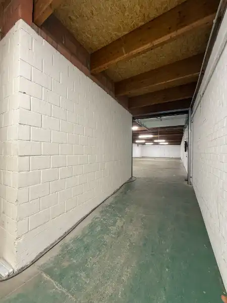 Polyvalent ruimte aan Gentbruggebrug foto 8