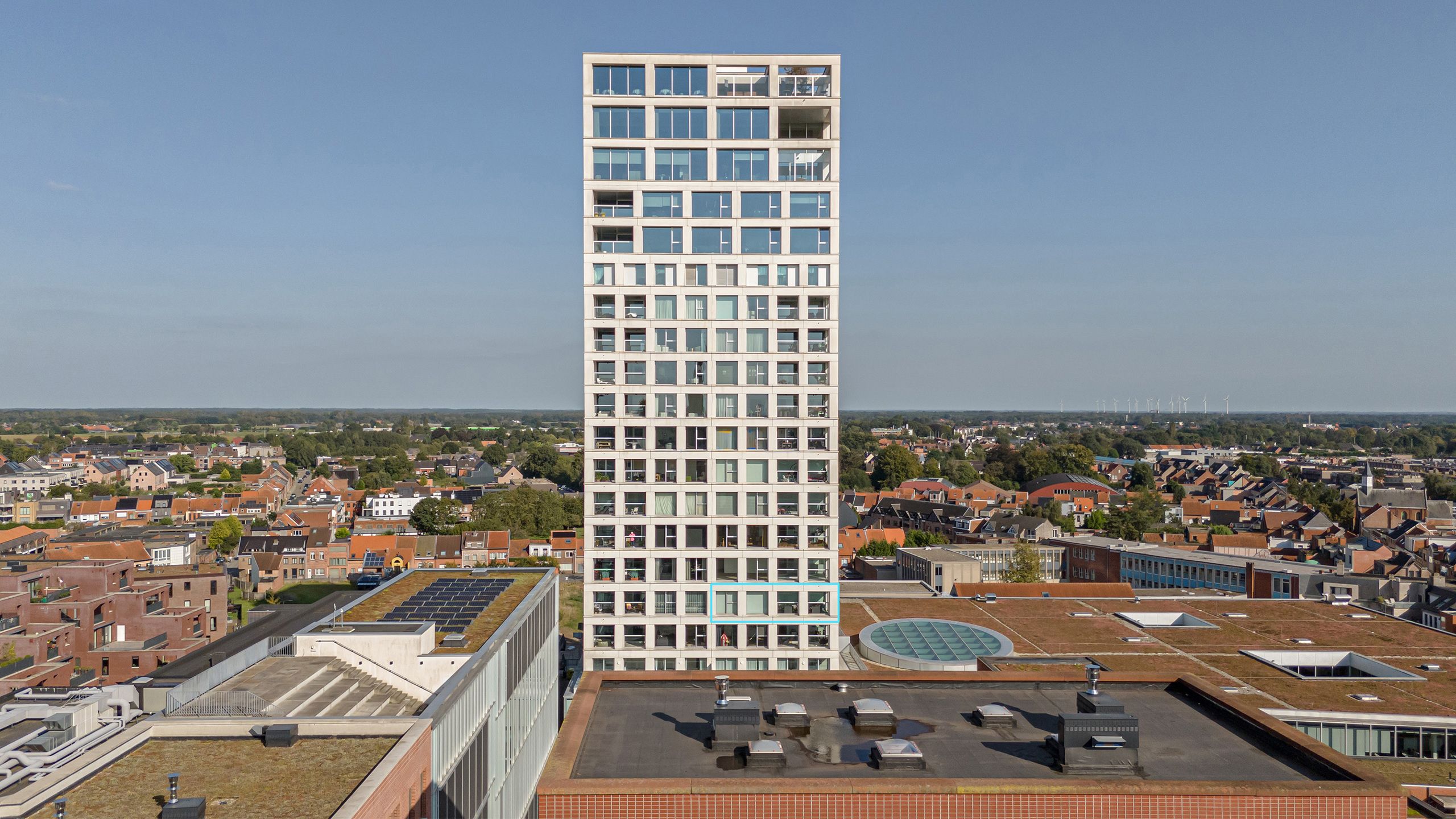 Luxe appartement met 2 parkeerplaatsen te Turnhout foto {{pictureIndex}}