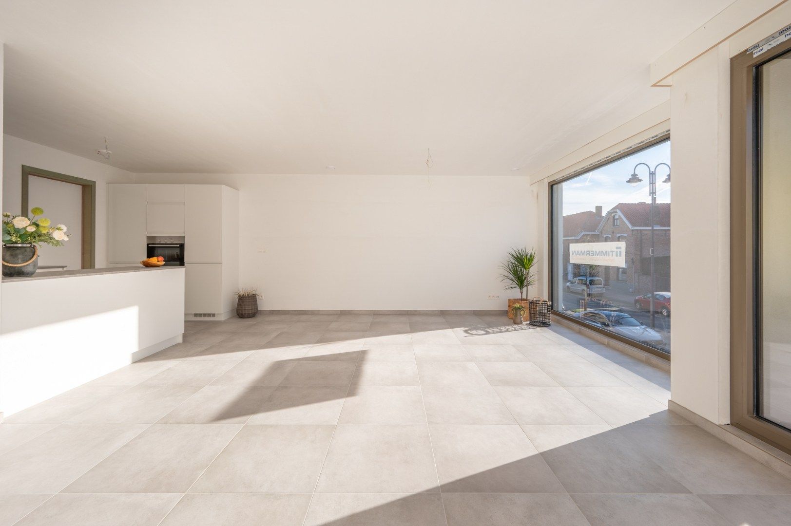 Nieuw appartement met groot terras - vrij bij akte! foto {{pictureIndex}}