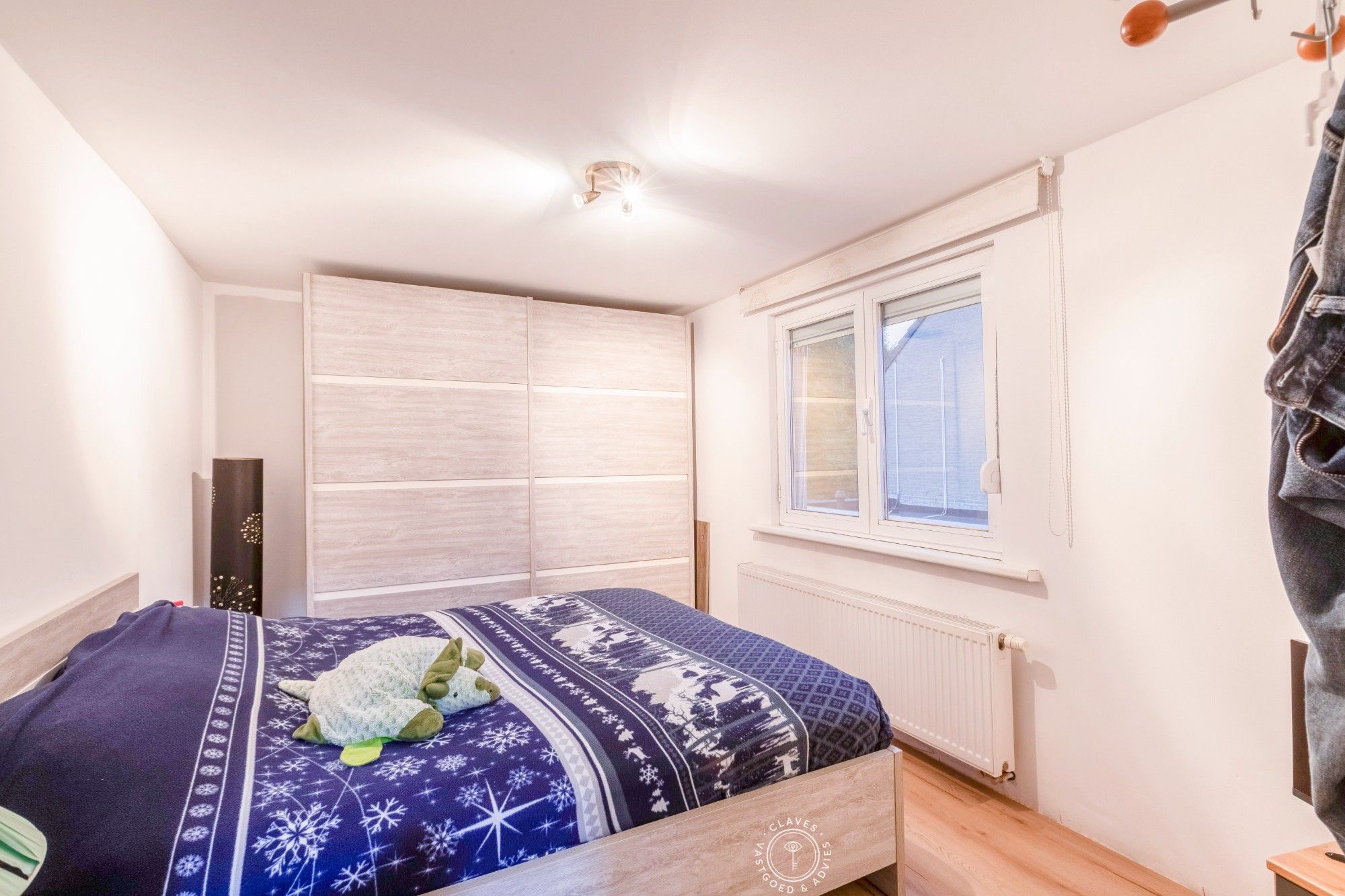 Gezinswoning met 4 slaapkamers en aangename tuin foto 11