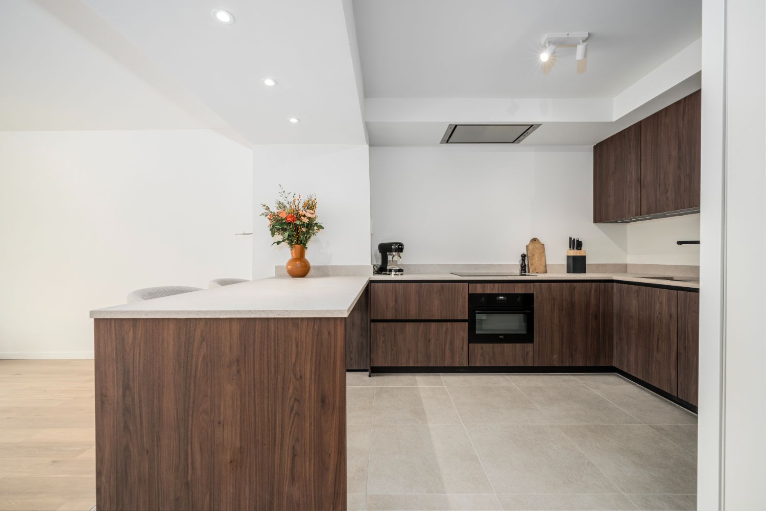 Gerenoveerd appartement met open zicht! foto 5