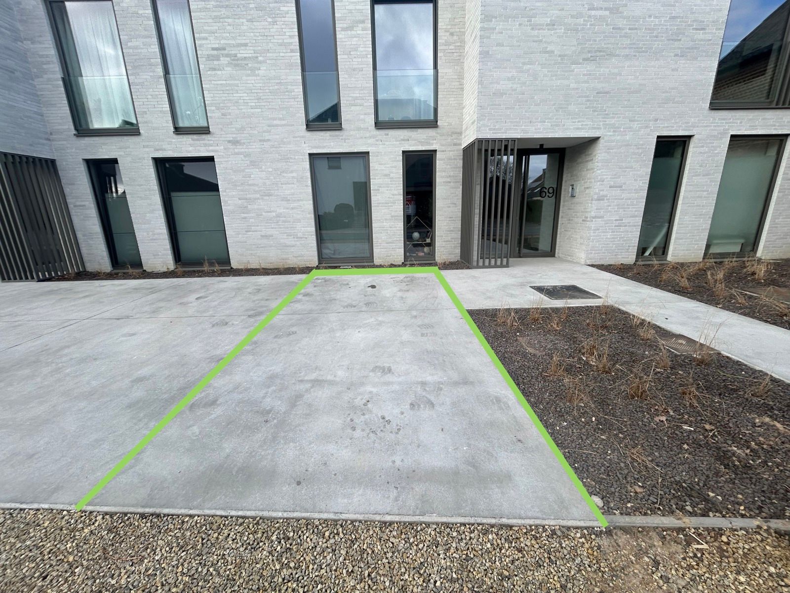 Parkeerplaats te koop foto 2
