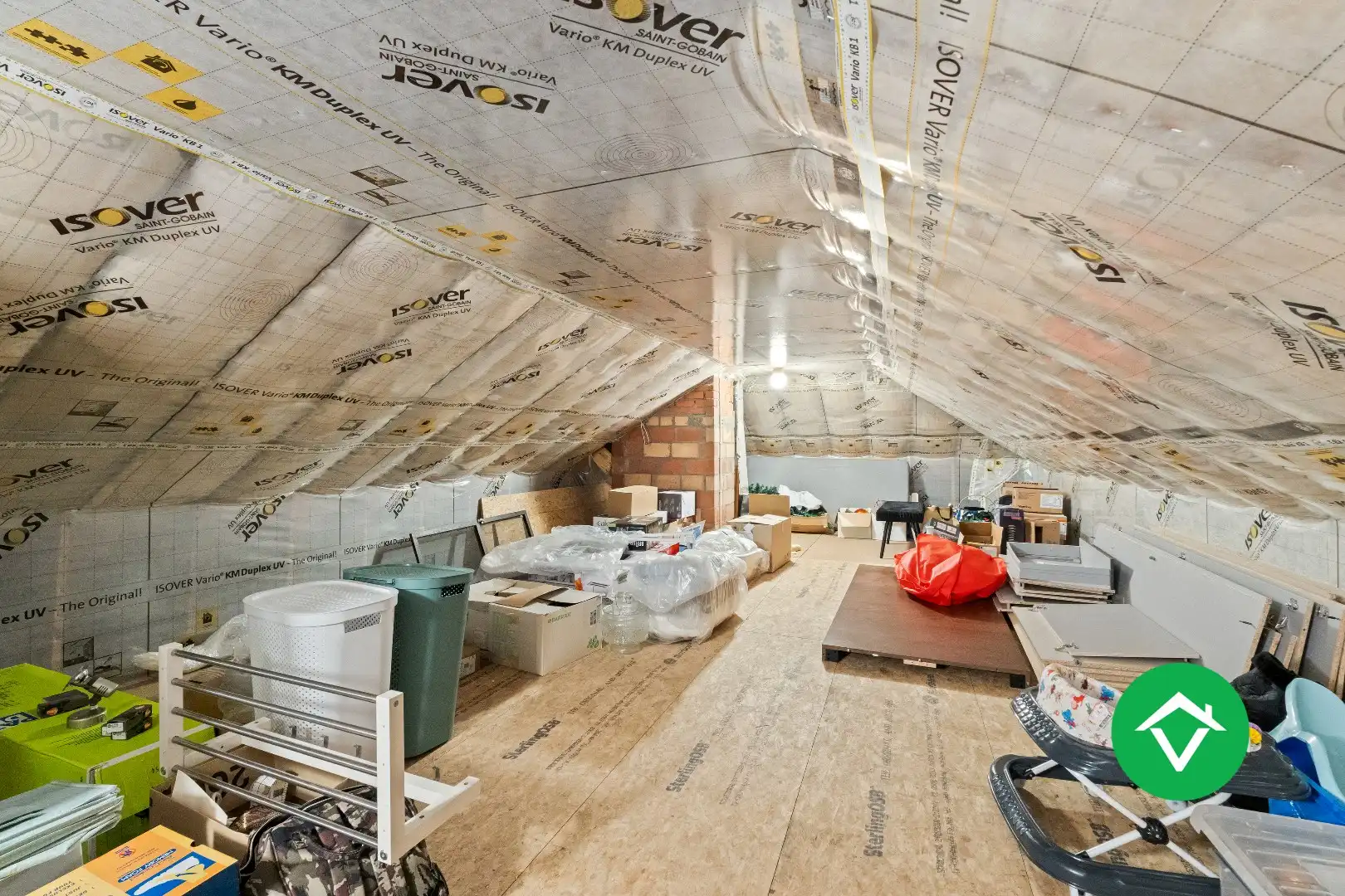 Te koop Alleenstaande woning met 3 slaapkamers en garage centraal gelegen te Wijnendale foto 27