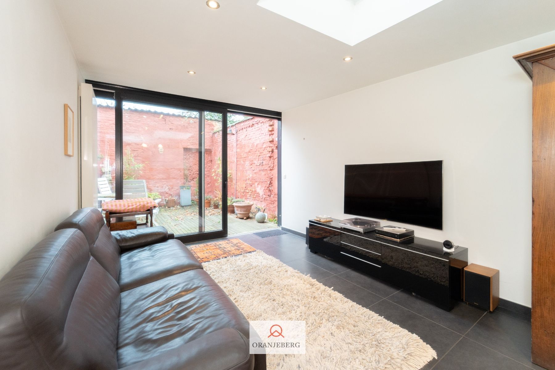 Huis met tuintje vlakbij Coupure foto 15