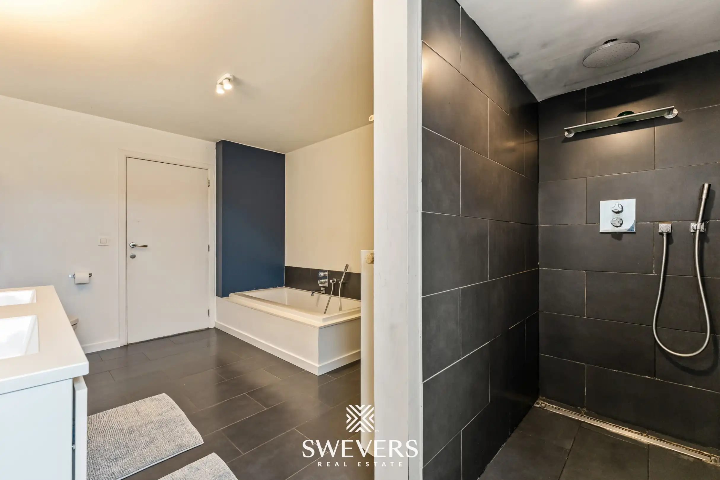 Recente en lichtrijke woning met zonnige zuidwestelijke tuin te Zonhoven:  foto 18