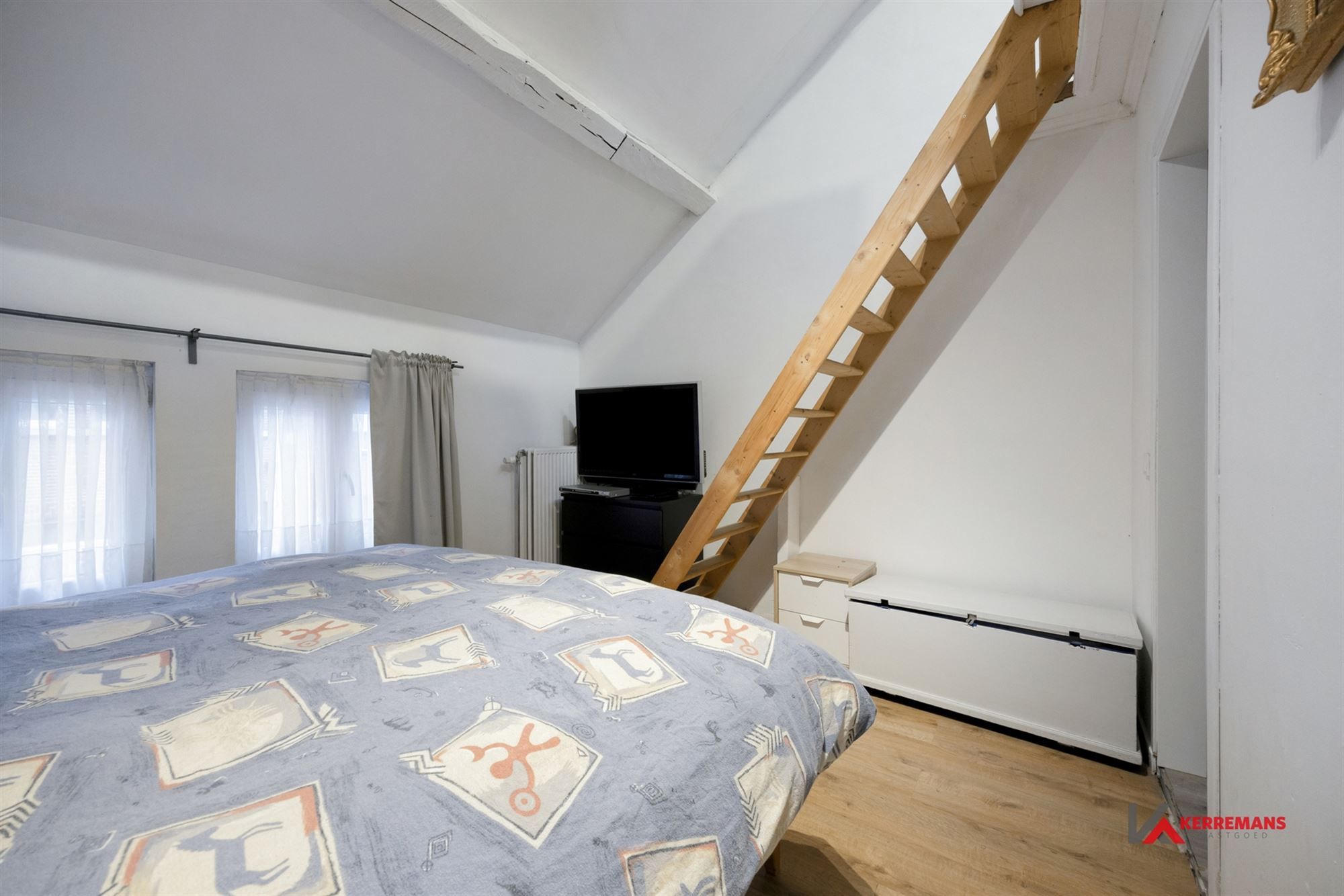 Woning met 2 (mogelijk 3) slaapkamers en tuin.  foto 13