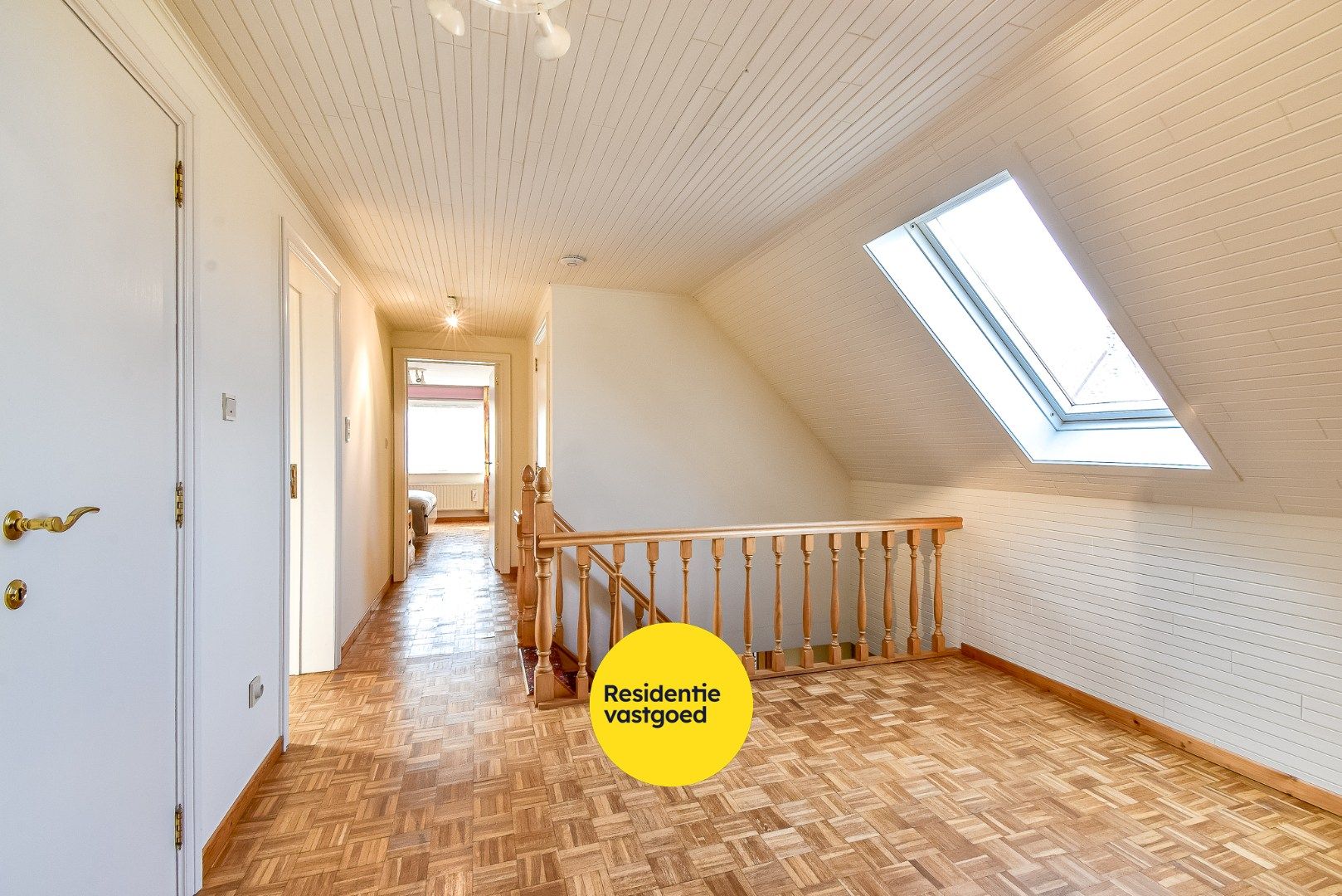 Ruime villa met 4 slaapkamers foto 11