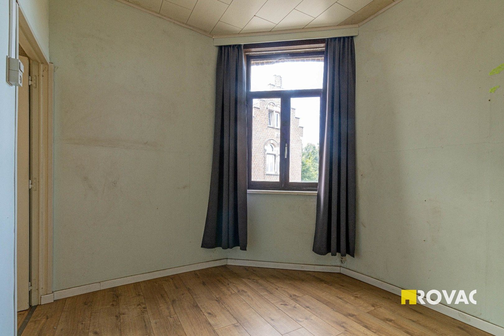 Te renoveren hoekwoning met potentieel foto 10