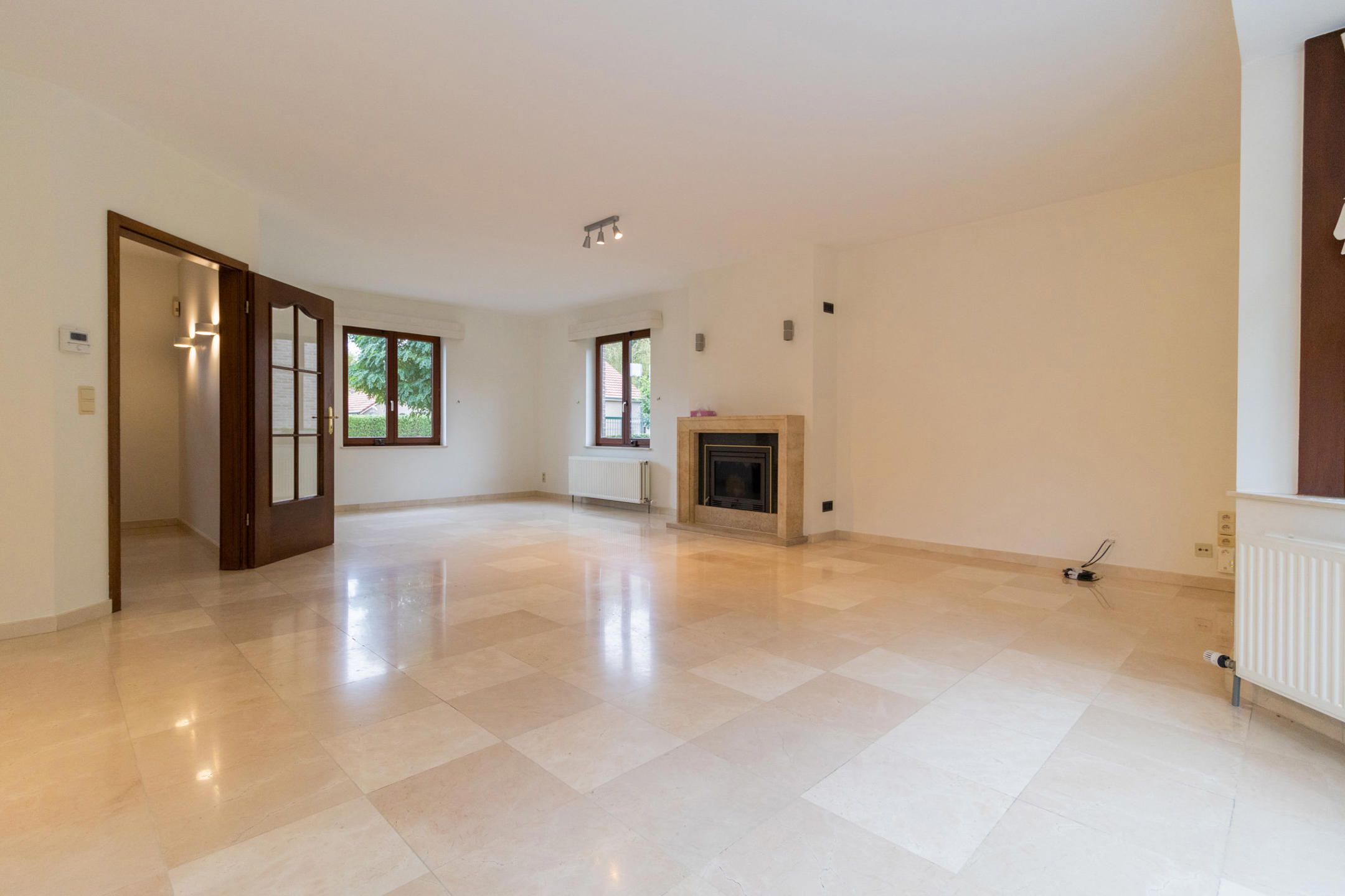 Ideaal gelegen villa met 4 slaapkamers foto 5