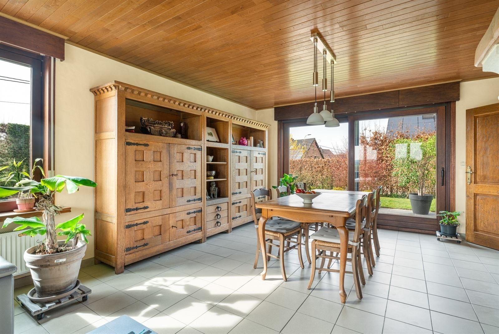 Ruime villa in landelijke omgeving foto 4