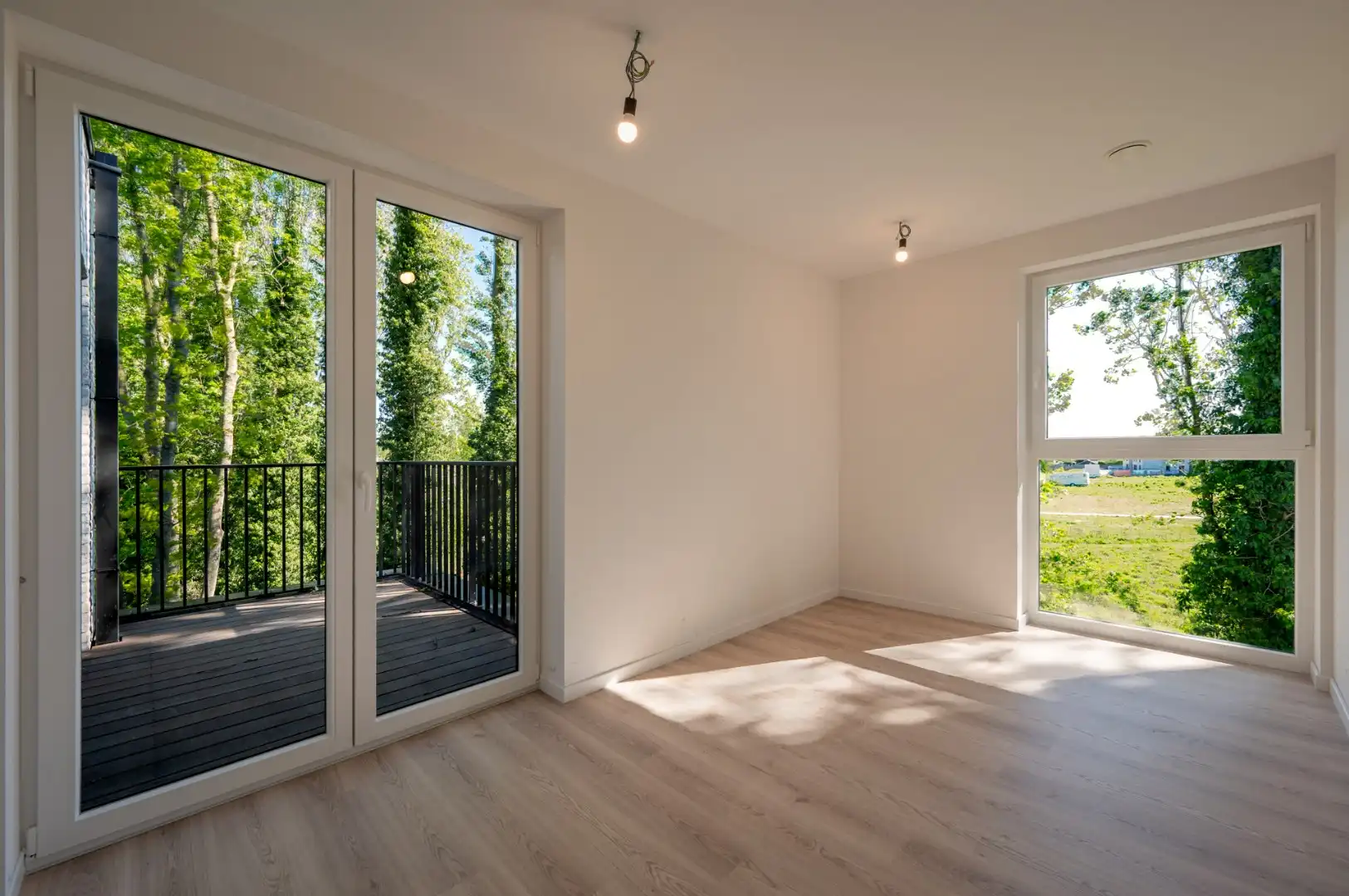 Subliem appartement te Sijsele met groot zonneterras! foto 13