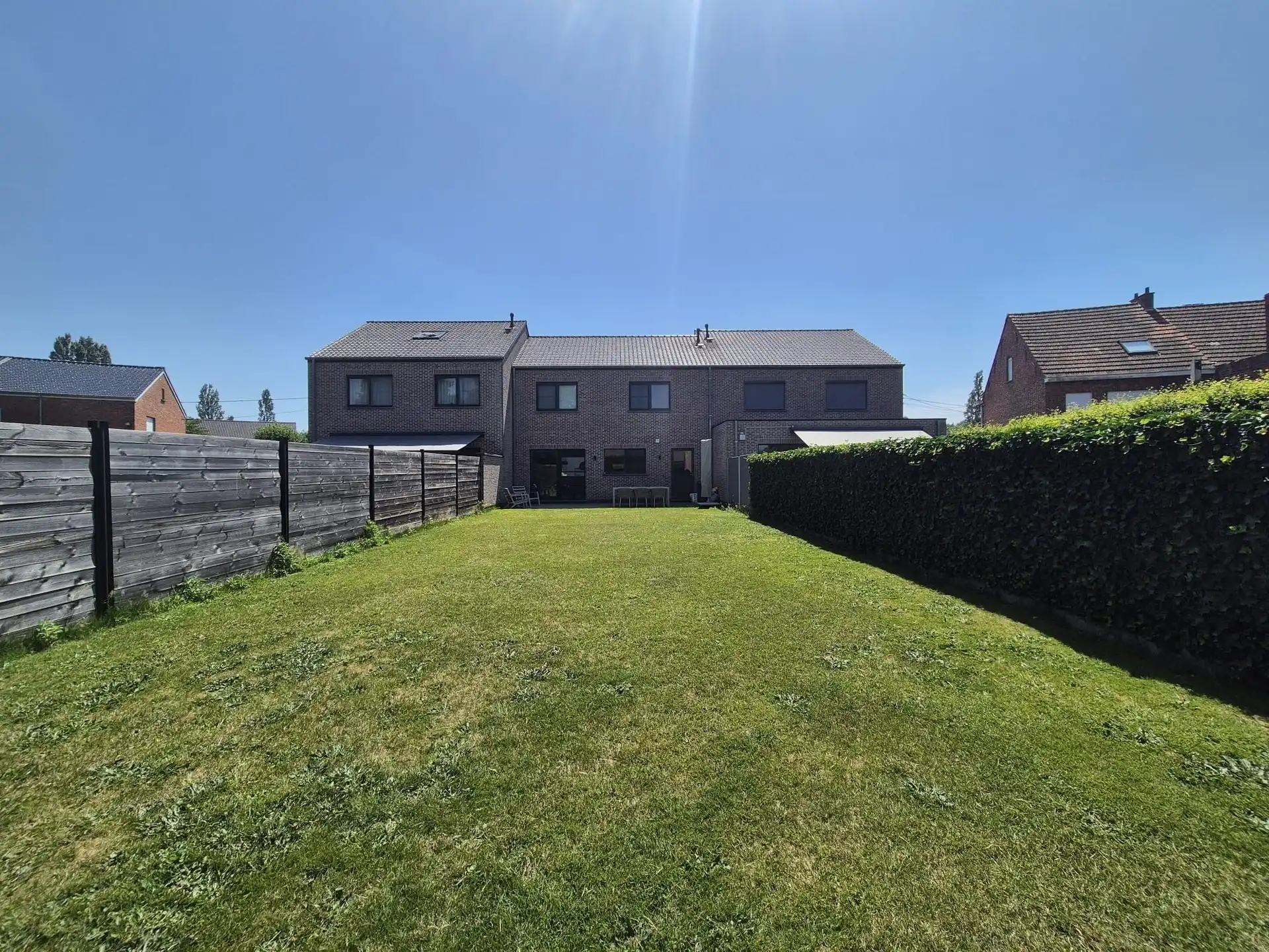Mooi en prima gelegen ruime woning met tuin. foto 15