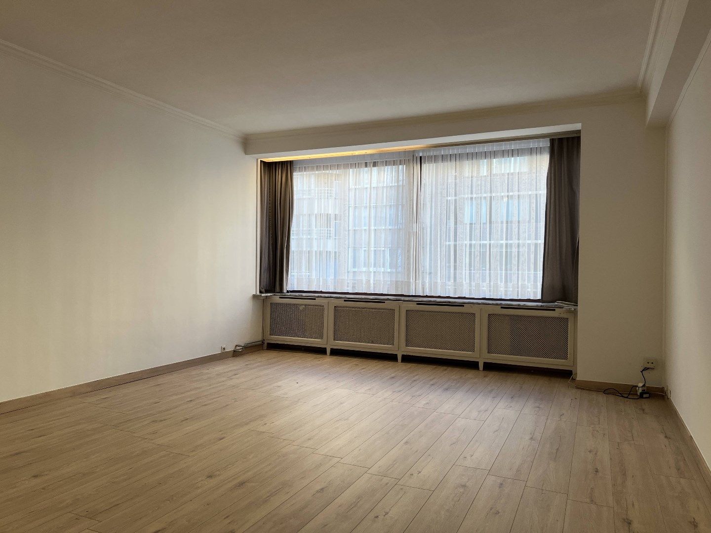 LICHTRIJK APPARTEMENT DICHTBIJ ZEEDIJK, DRIE GAPERS EN  ALLE WINKELS foto 6