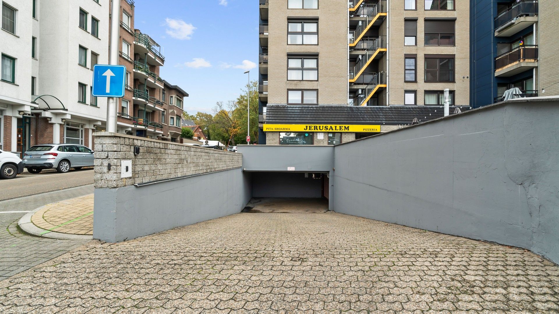 2 slkprs appartement in Genk centrum foto 15