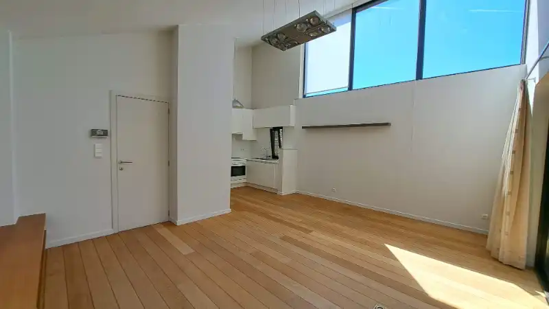 Comfortabele en lichtrijke 2-slaapkamerwoonst met TERRAS te huur in Brugge foto 5
