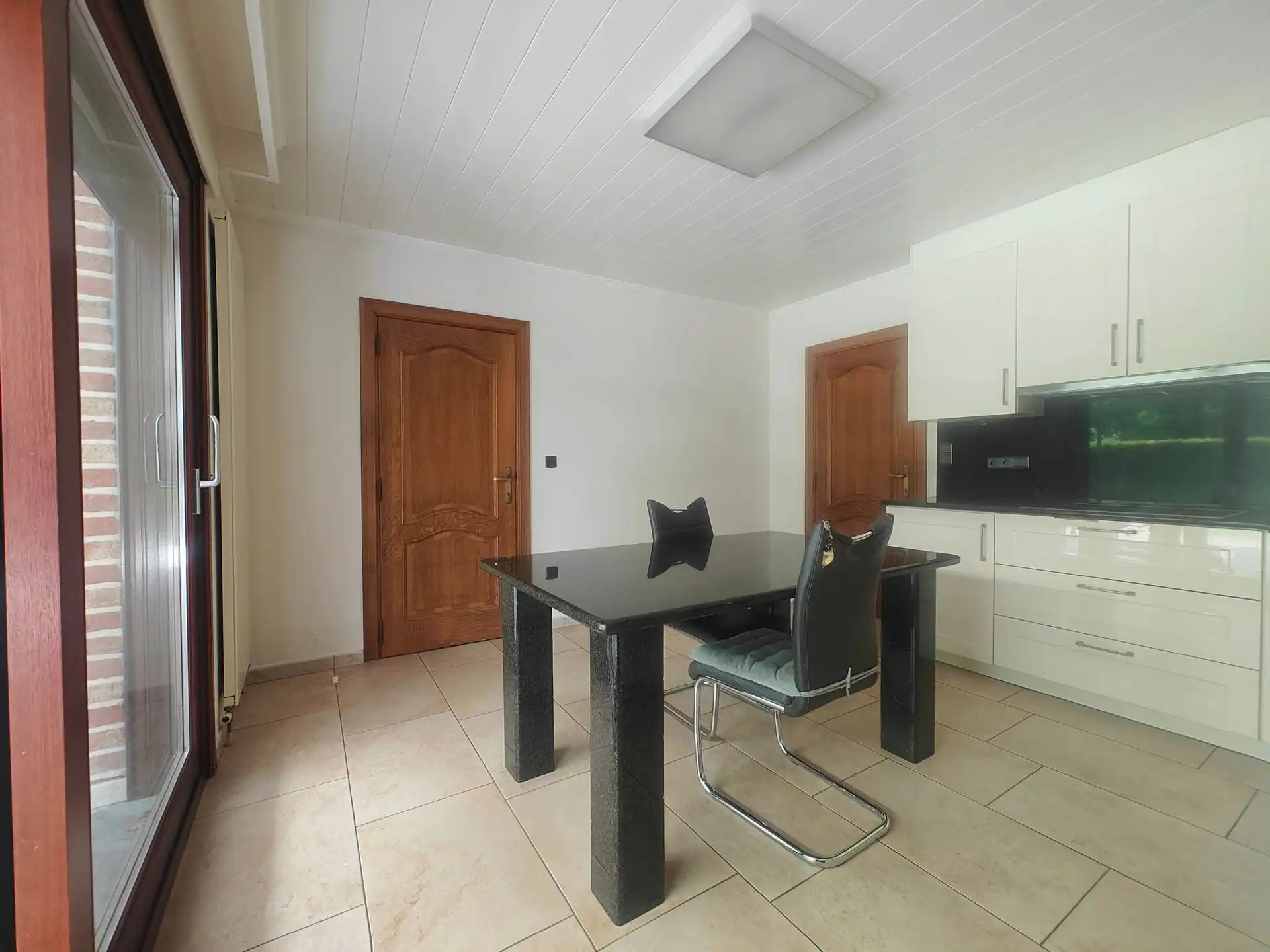 Vrijstaande woning op de Leopoldstraat 35 te Maasmechelen foto 9
