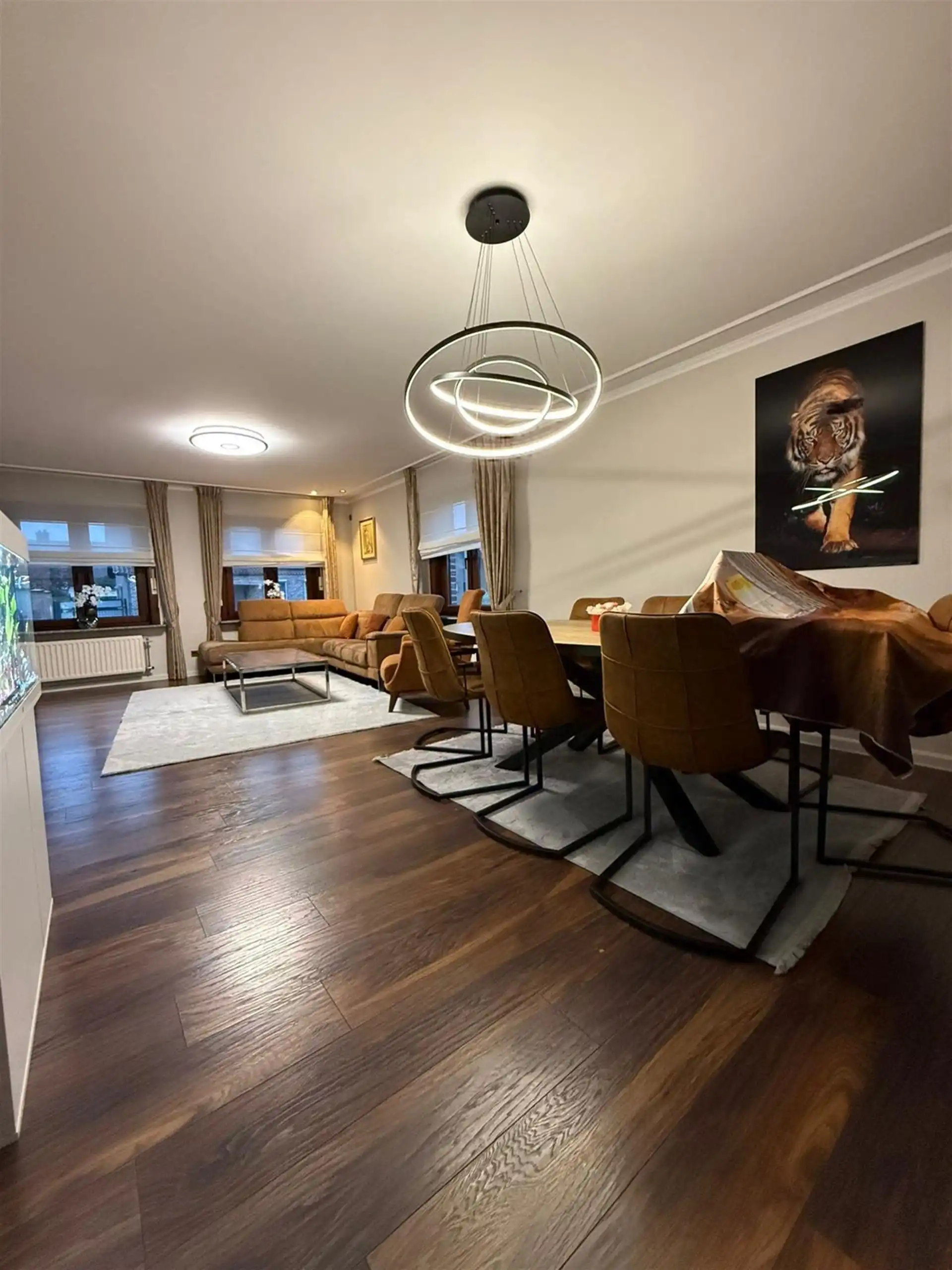 Vrijstaande woning op de Leopoldstraat 35 te Maasmechelen foto 9