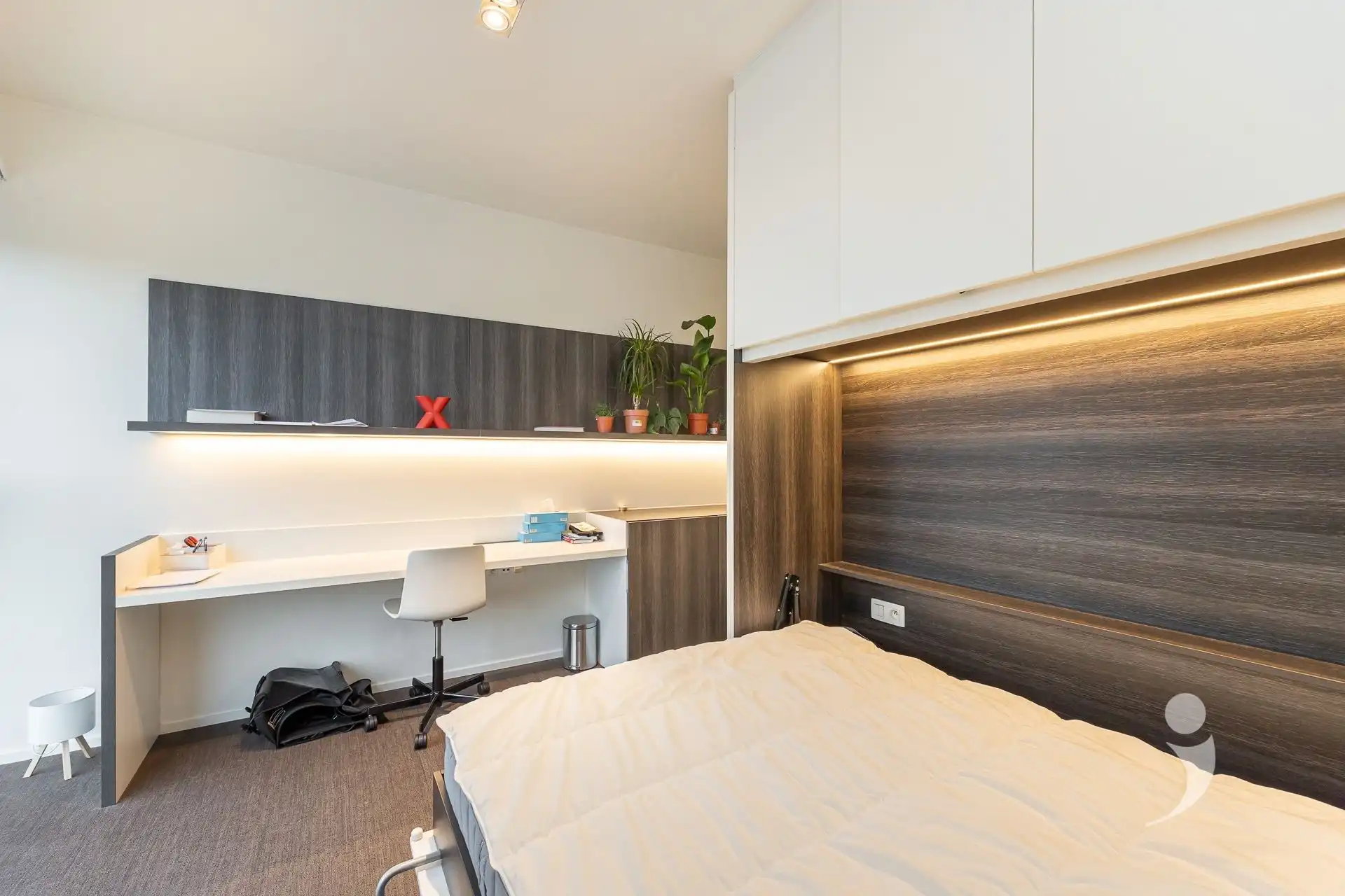 Luxueuze studentenkamer met eigen sanitair foto 2