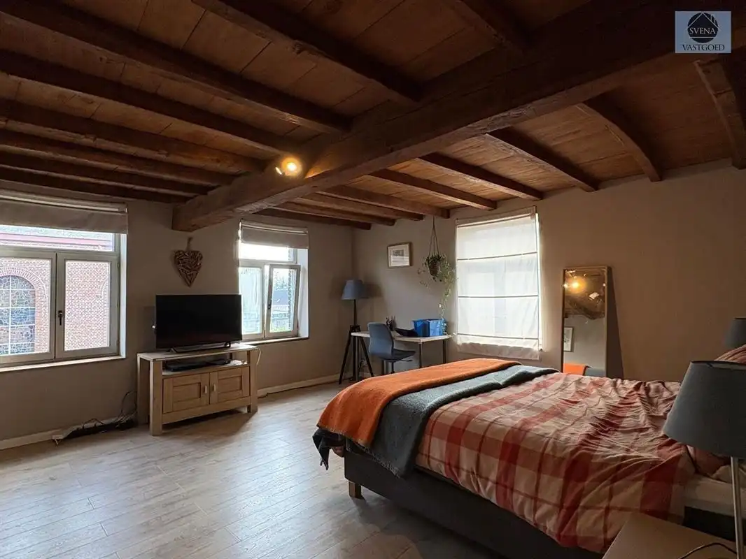 VERDER AF TE WERKEN WONING MET VEEL MOGELIJKHEDEN foto 5