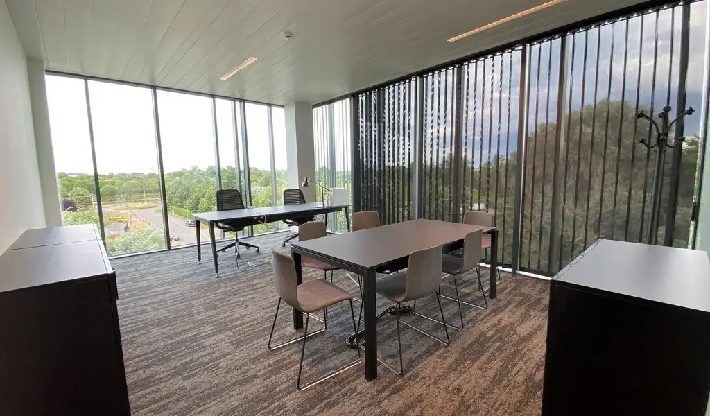 Full service kantoren in d'Office Gent aan The Loop foto 9