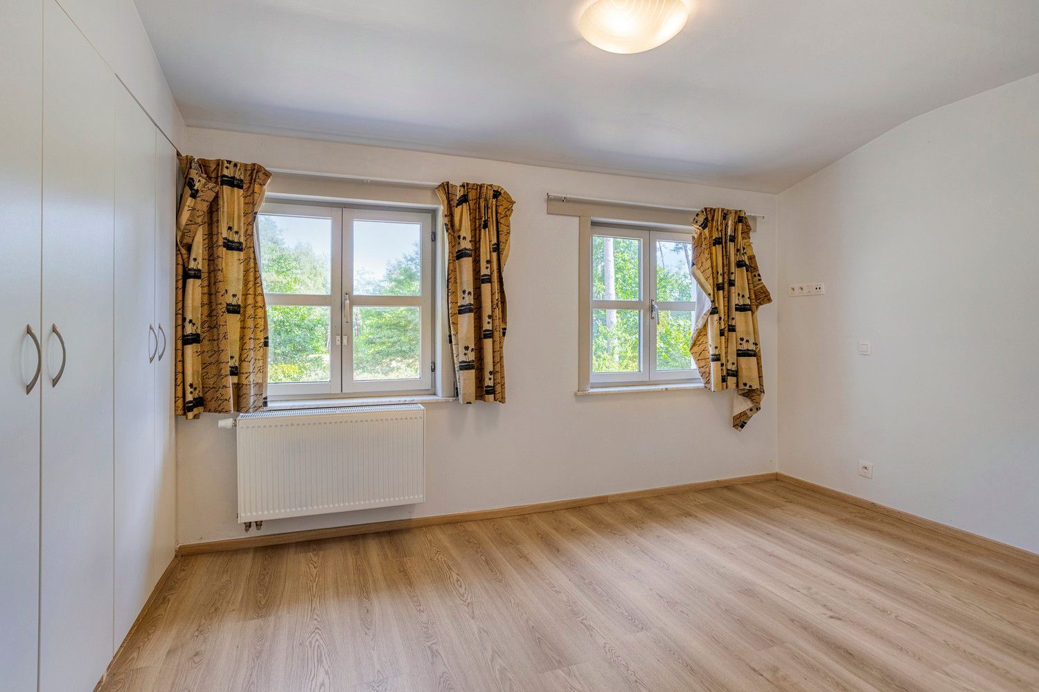ENERGIEZUINIGE, INSTAPKLARE VILLA, GRENZEND AAN DE BOSSEN VAN AVERBODE! foto 25