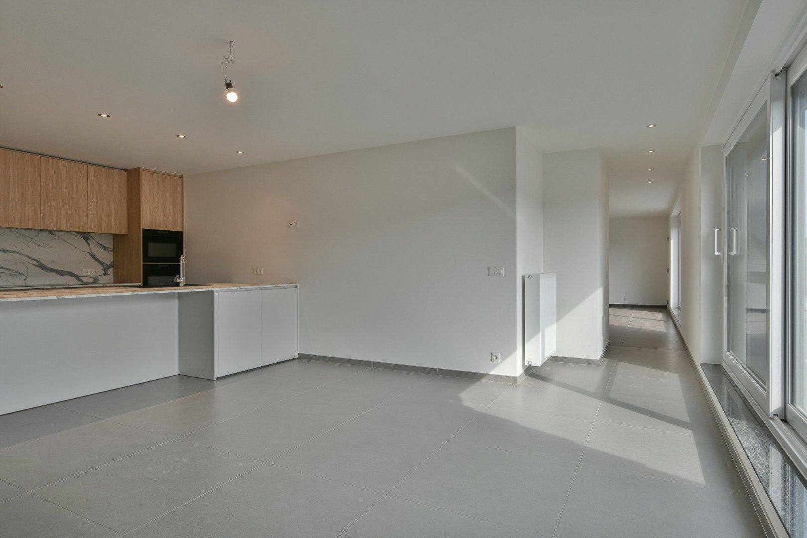 Ruim instapklaar nieuwbouwappartement (167 m²) met 3 slaapkamers en groot terras in centrum Eernegem foto 5