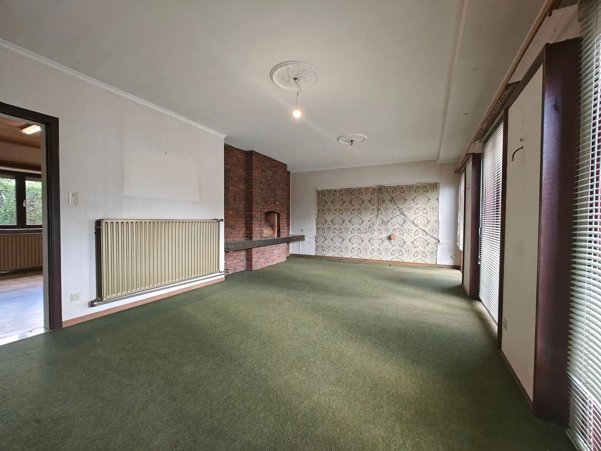 Te renoveren vrijstaande woning op een top locatie!  foto 3